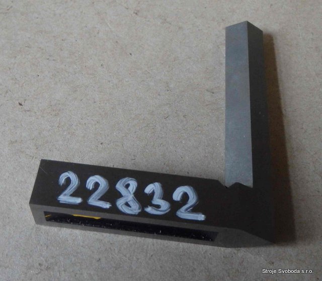 Nožový úhelník 63x50 (22832 (2).JPG)